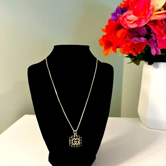 Gold and Black GG Gucci Crystal Charm with Necklace - Picture 1 of 5